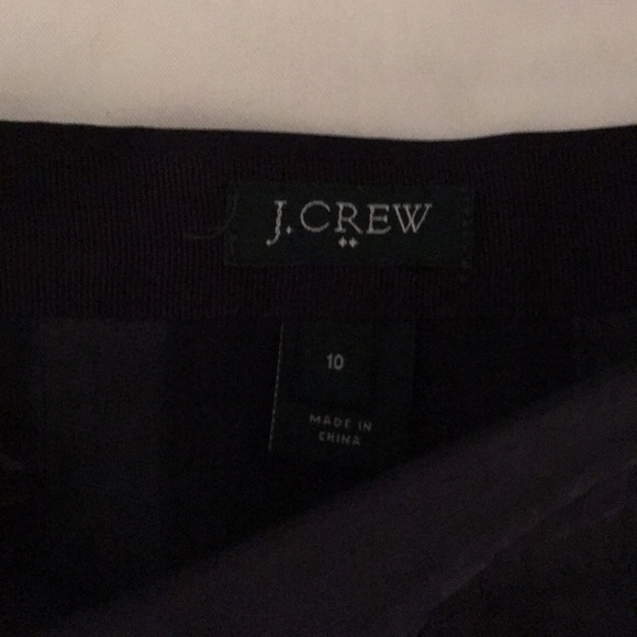 Size 10 navy and white striped Jcrew skirt - Picture 2 of 2